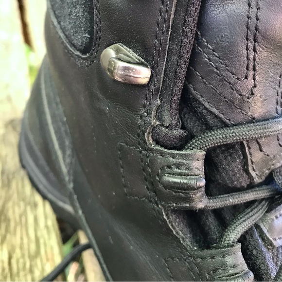 COLUMBIA Omni-Grip Waterproof Boots - Picture 9 of 16